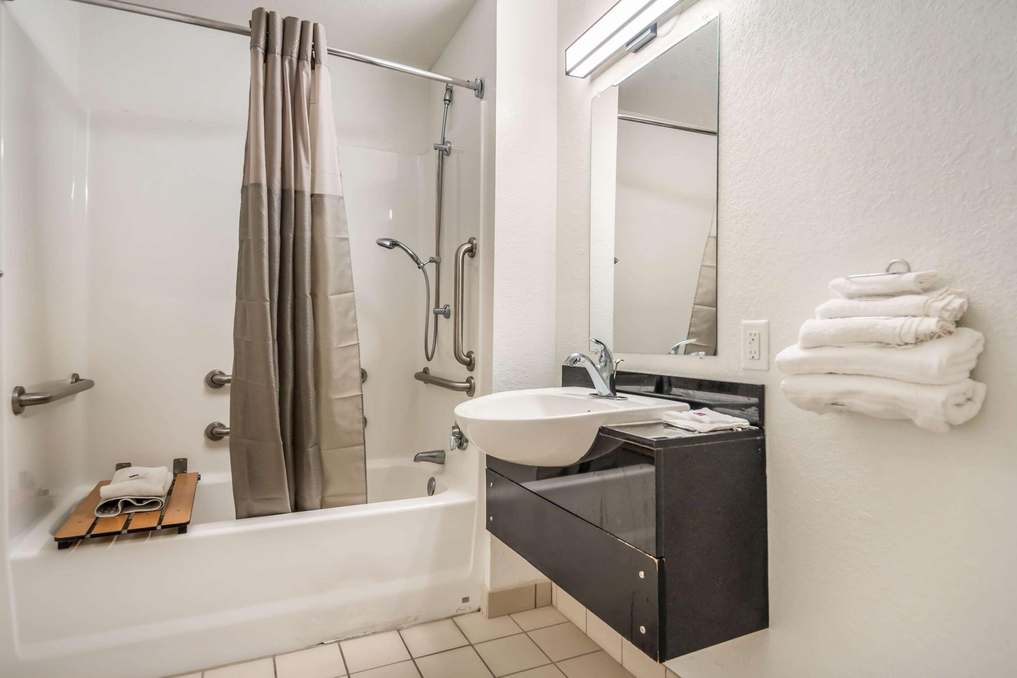 6-college Station, Tx - Bryan 3*